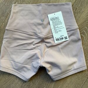 BRAND NEW - Lululemon Align 4” short